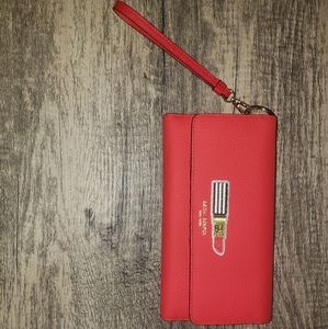 RESERVED Henri Bendel Uptown wallet Organizer